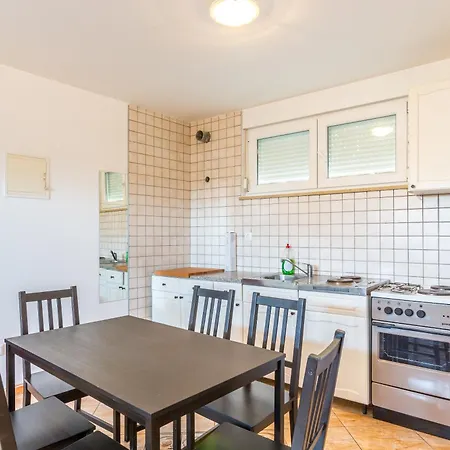 Apartment Leonardo *