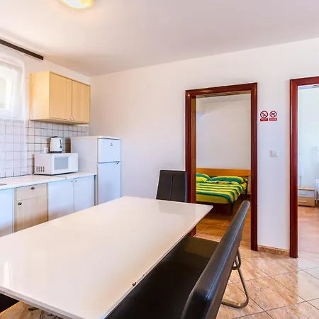 Leonardo Apartamento Medulin